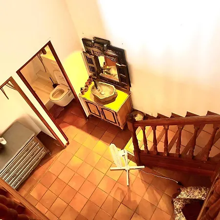Le Mazet De Choubouloute Bed & Breakfast