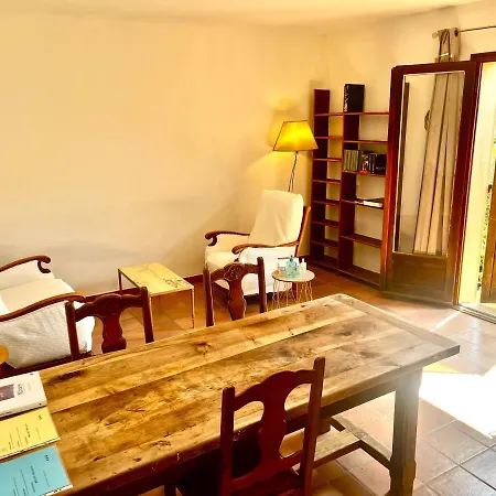 Le Mazet De Choubouloute Saint-Gilles (Gard)